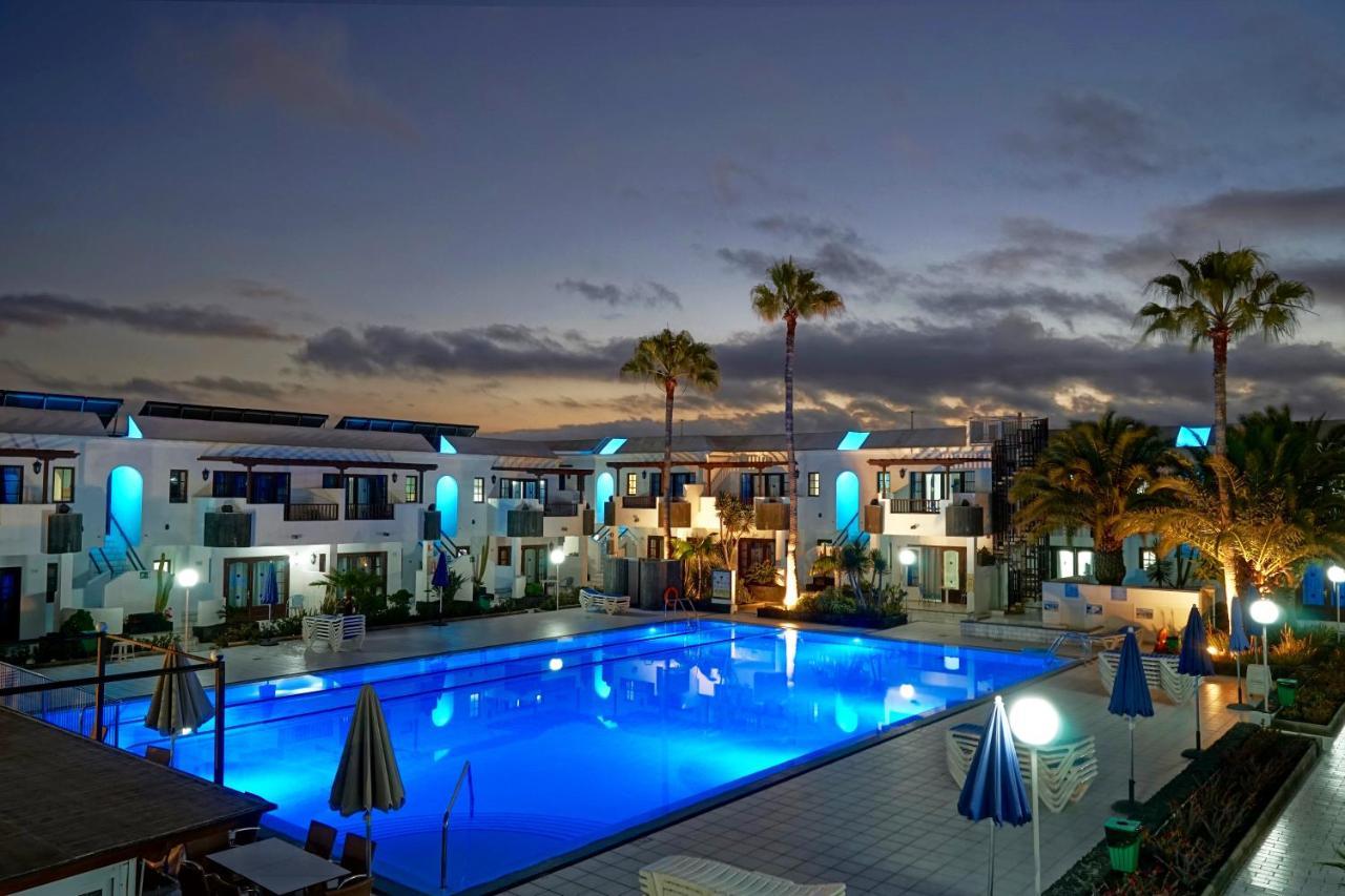 Plaza Azul Aparthotel Puerto del Carmen  Bagian luar foto