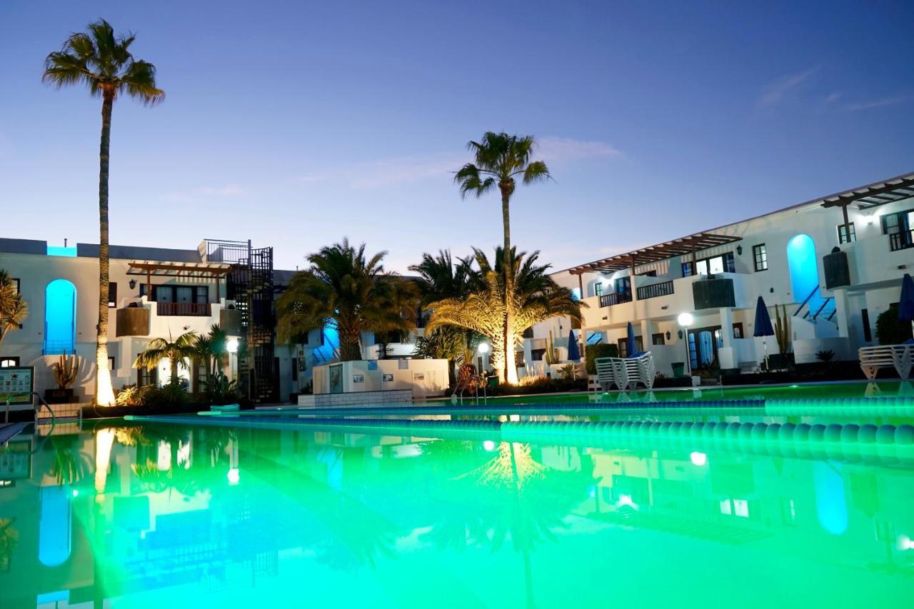 Plaza Azul Aparthotel Puerto del Carmen  Bagian luar foto