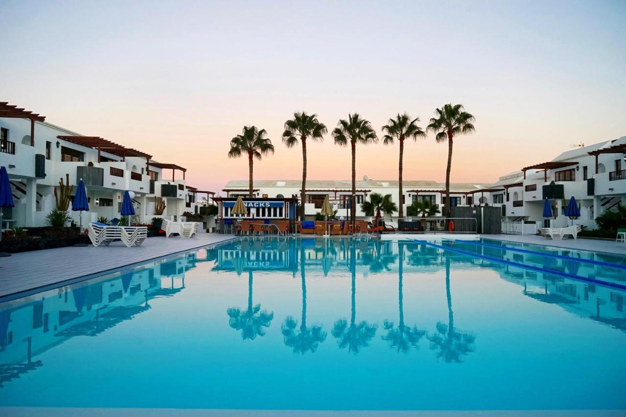 Plaza Azul Aparthotel Puerto del Carmen  Bagian luar foto