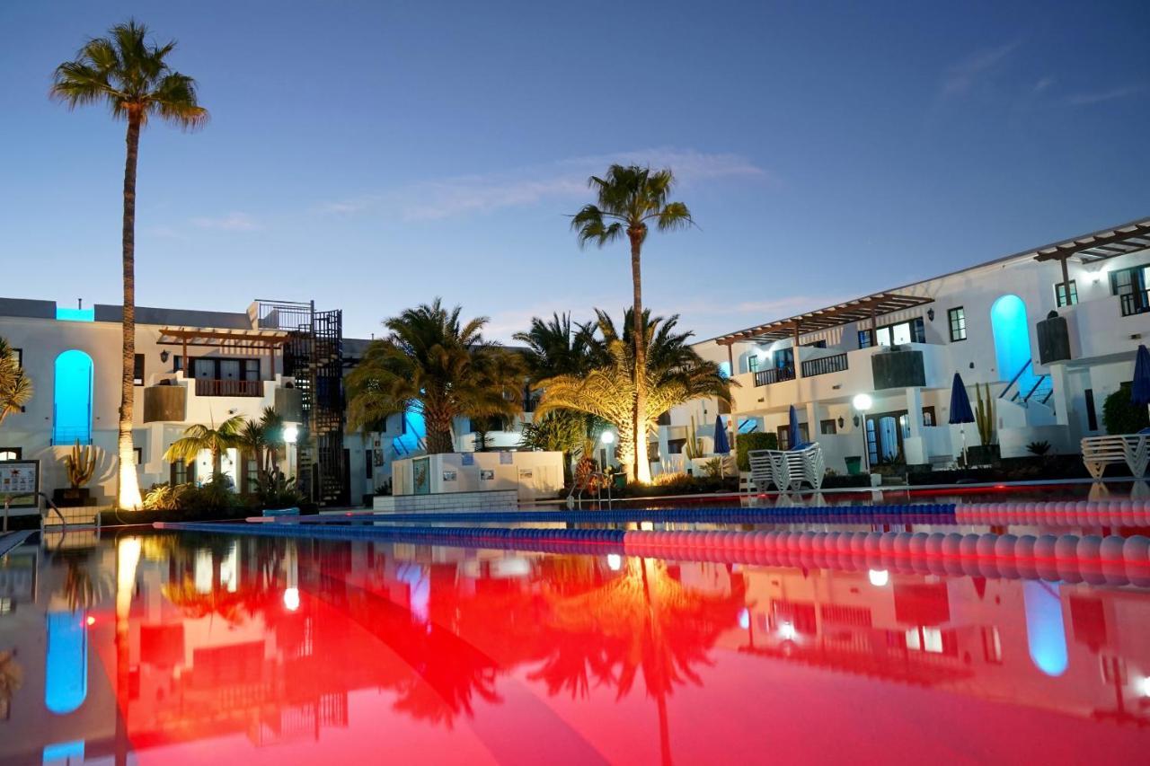 Plaza Azul Aparthotel Puerto del Carmen  Bagian luar foto