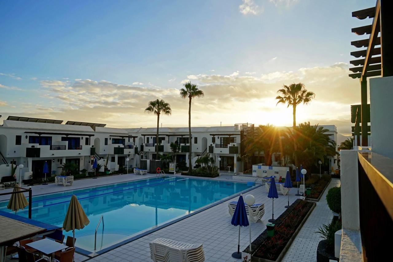 Plaza Azul Aparthotel Puerto del Carmen  Bagian luar foto